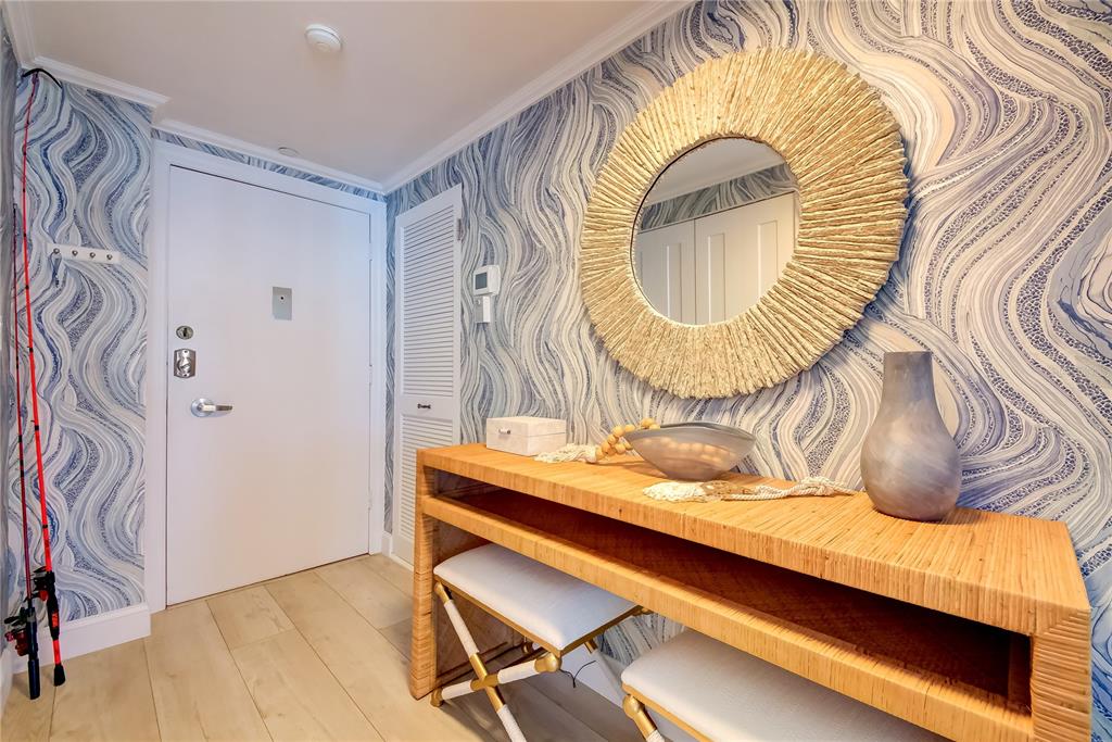 1212 Benjamin Franklin Drive, Unit 504 Sarasota, FL 34236 - Photo 5 of 48