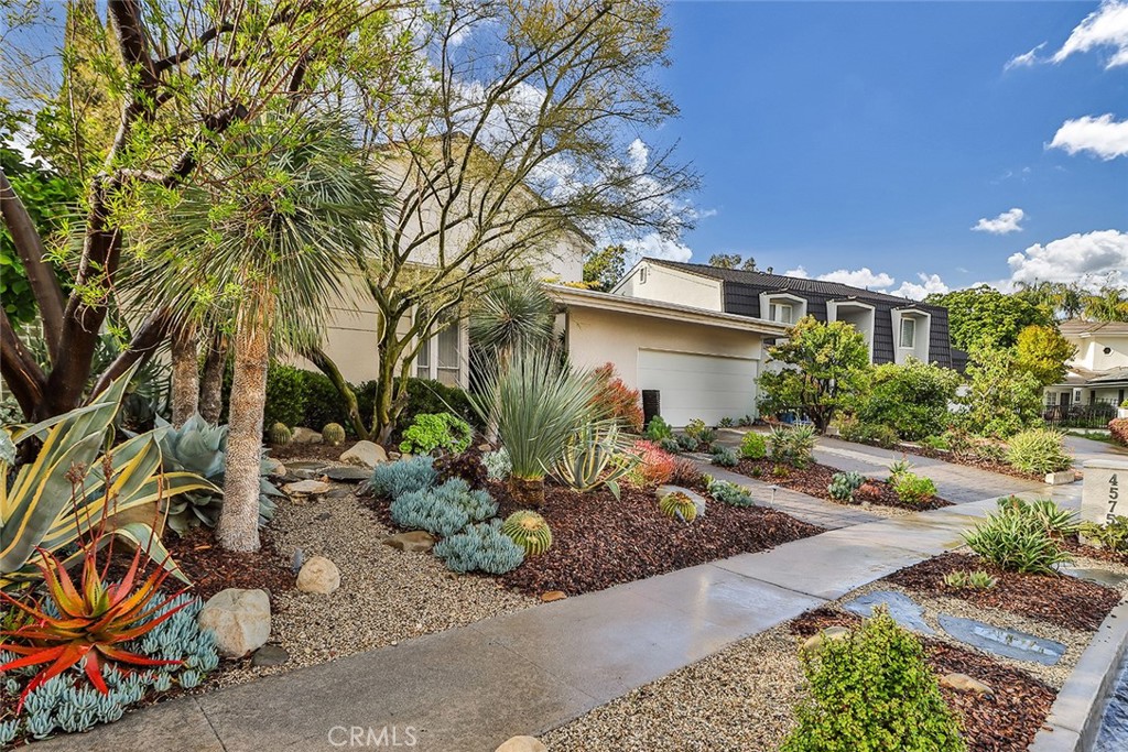 4575 De Celis Place Encino, CA 91436 - Photo 5 of 63