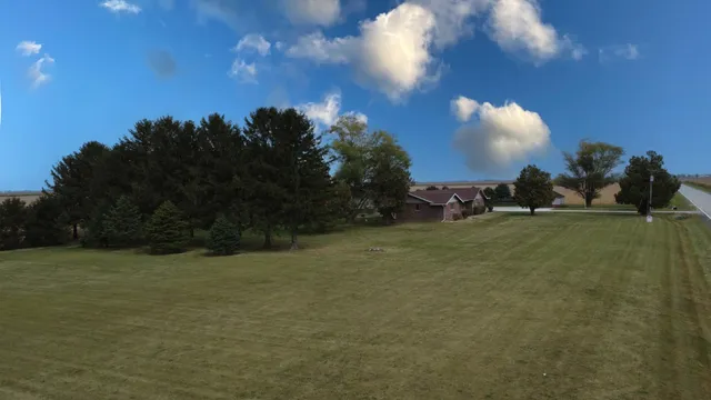 $419,900 | 358 Highway 116, Ashkum, IL 60911