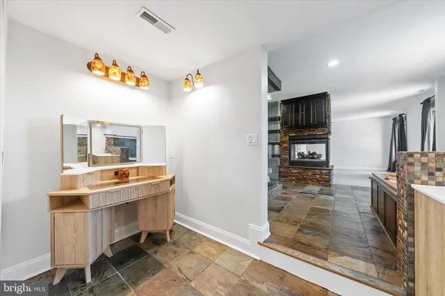 a picture of a floor plan