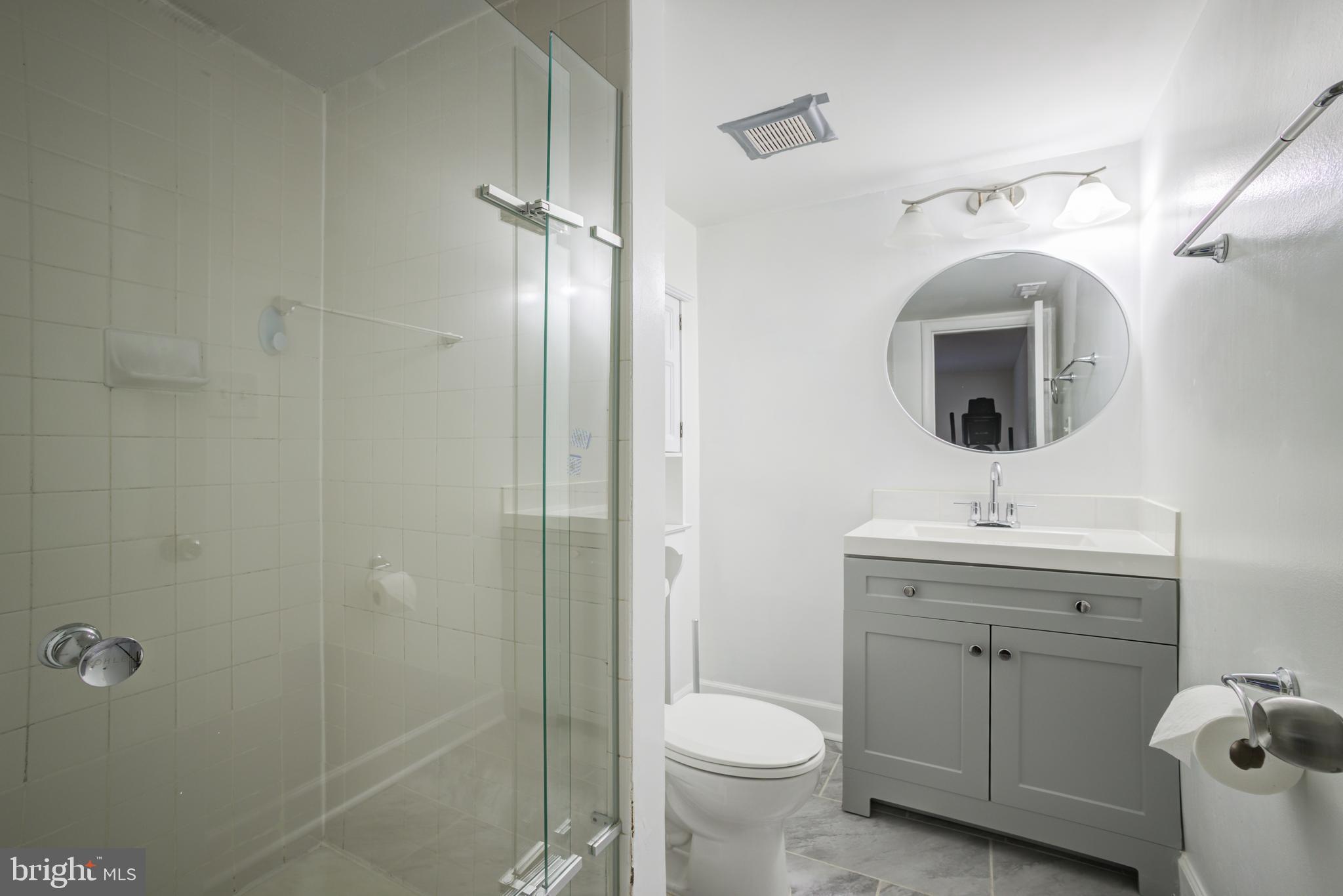 18734 Walkers Choice Road, Unit 3 Gaithersburg, MD 20886 - Photo 15 of 23 Gallery Image 15
