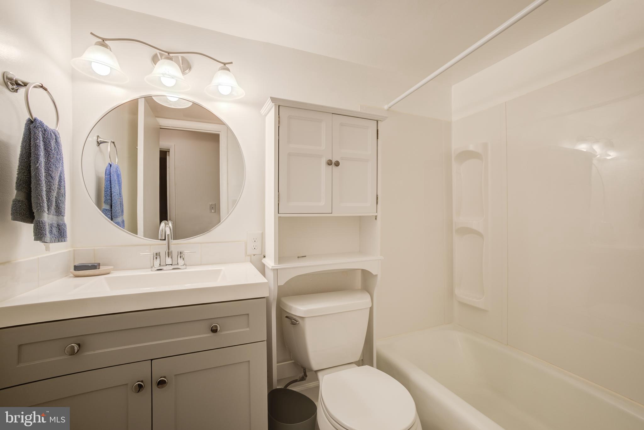18734 Walkers Choice Road, Unit 3 Gaithersburg, MD 20886 - Photo 19 of 23 Gallery Image 19