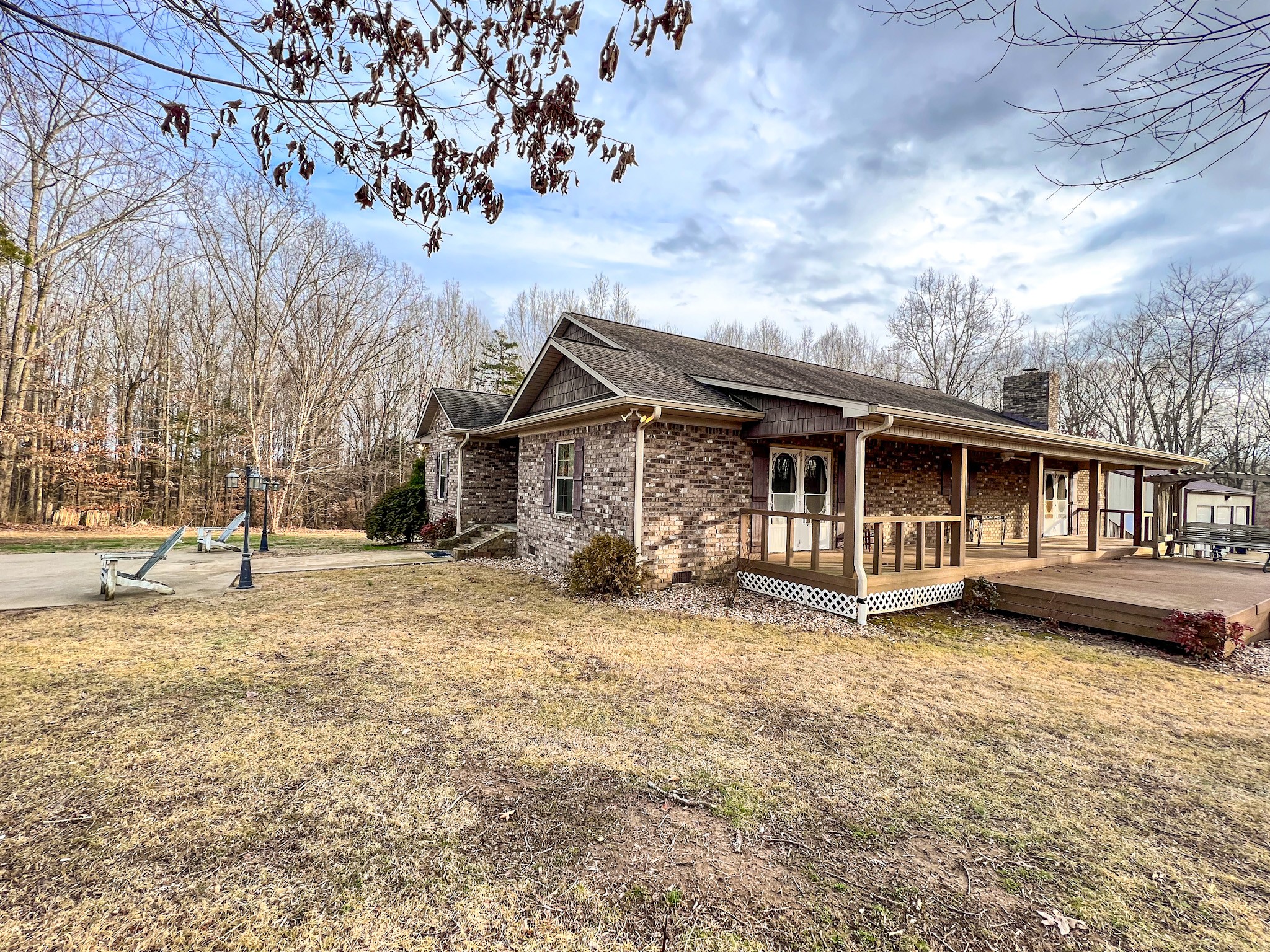 33 Hester Road Leoma, TN 38468 - Photo 4 of 52 a view of a house with a yard