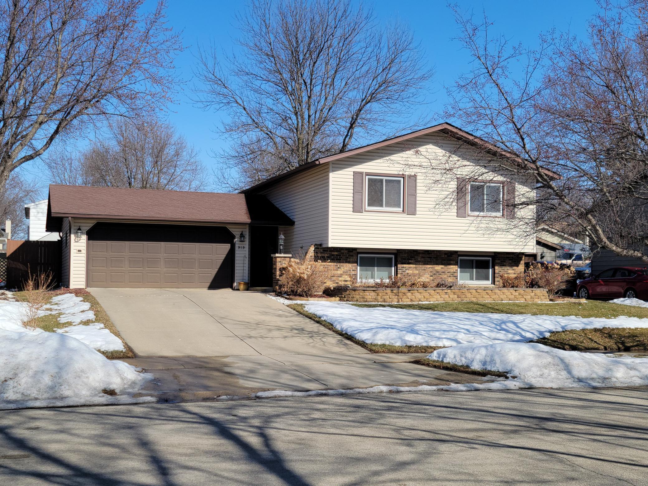 919 23rd Street Southeast Rochester, MN 55904 - Photo 1 of 1 Gallery Image 1