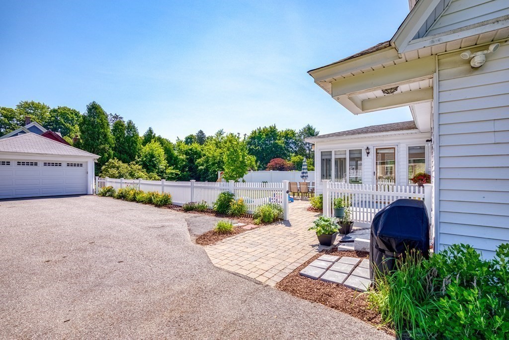 13 Randall Road Maynard, MA 01754 - Photo 22 of 26 Gallery Image 22