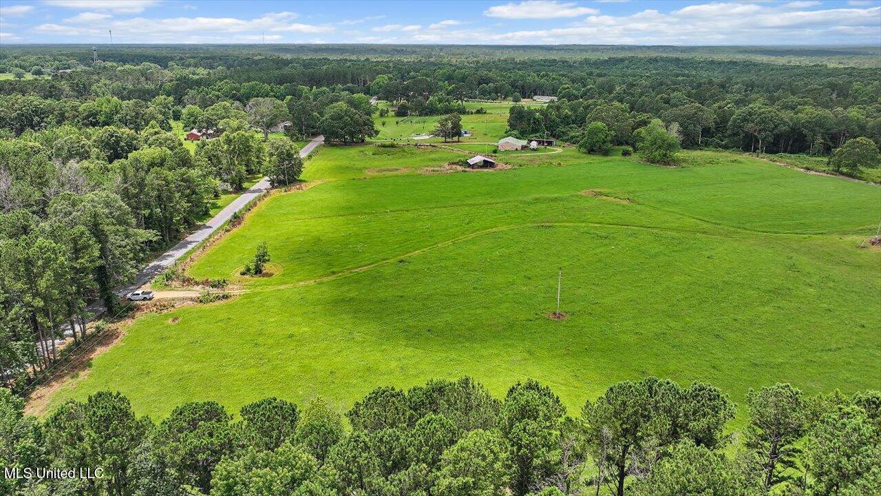 James Boyakin Barnett Road Magee, MS 39111 - Photo 21 of 39 21-James Boyakin Barnett Rd