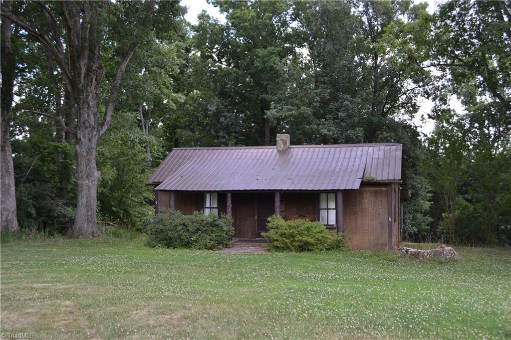 1153 Gold Hill Road Madison, NC 27025 - Photo 9 of 11 Gallery Image 9