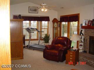 3804 Old Cherry Point Road New Bern, NC 28560 - Photo 6 of 14 Livingroom View 2