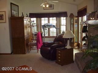 3804 Old Cherry Point Road New Bern, NC 28560 - Photo 7 of 14 Livingroom View 3