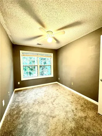 en view of an empty room and window