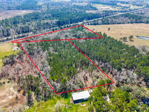 $590,000 | 7907 Highway 90, Crosby, TX 77532