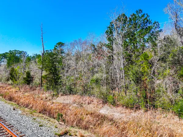 $590,000 | 7907 Highway 90, Crosby, TX 77532