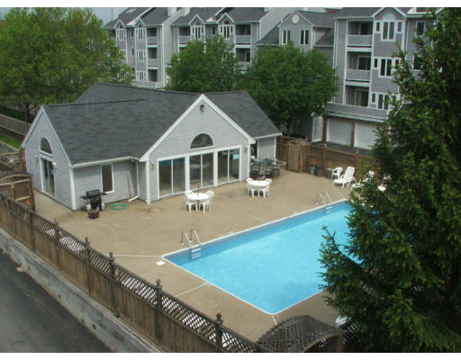 114 Burkhall Street, Unit R Weymouth, MA 02190 - Photo 14 of 16
