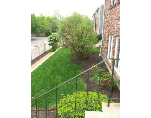 114 Burkhall Street, Unit R Weymouth, MA 02190 - Photo 15 of 16
