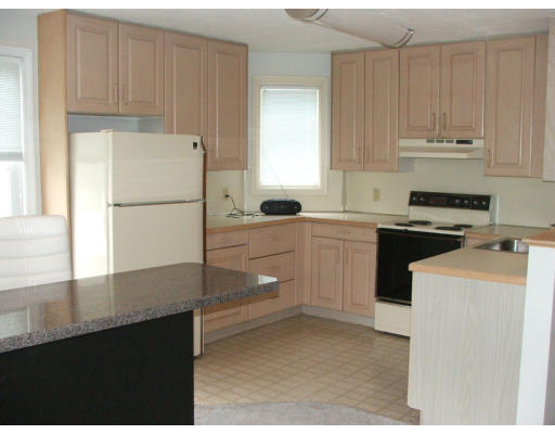 114 Burkhall Street, Unit R Weymouth, MA 02190 - Photo 2 of 16