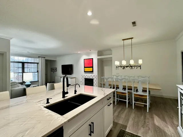 $409,000 | N30-w23021 Pineview Circle, Unit 3, Pewaukee, WI 53072