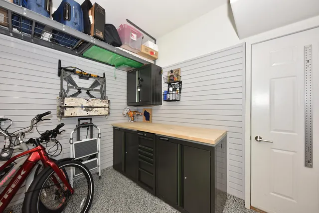 $409,000 | N30-w23021 Pineview Circle, Unit 3, Pewaukee, WI 53072