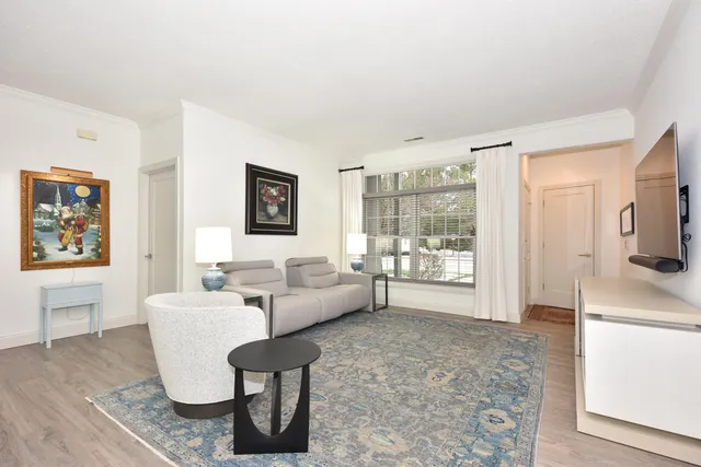 $409,000 | N30-w23021 Pineview Circle, Unit 3, Pewaukee, WI 53072