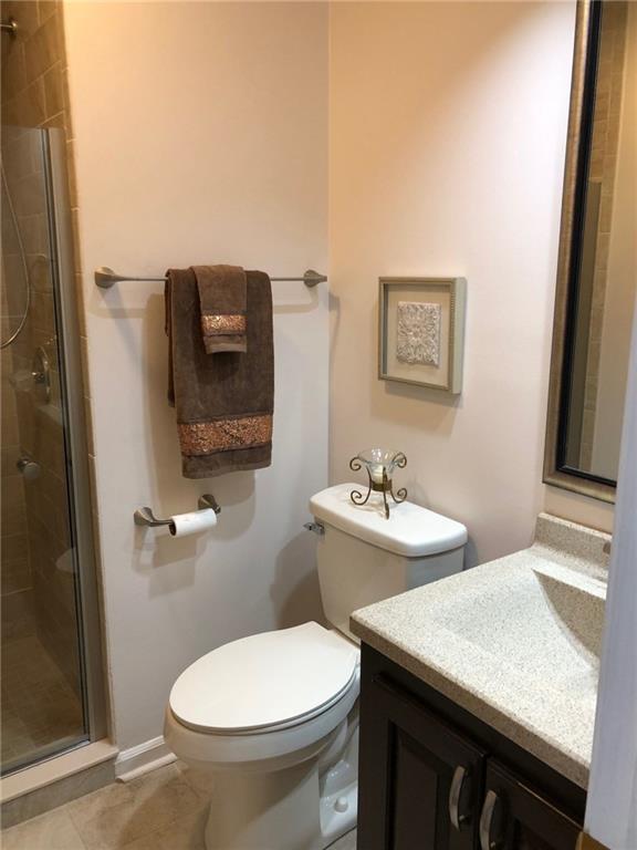 8097 Claridge Road Indianapolis, IN 46260 - Photo 14 of 27 Gallery Image 14