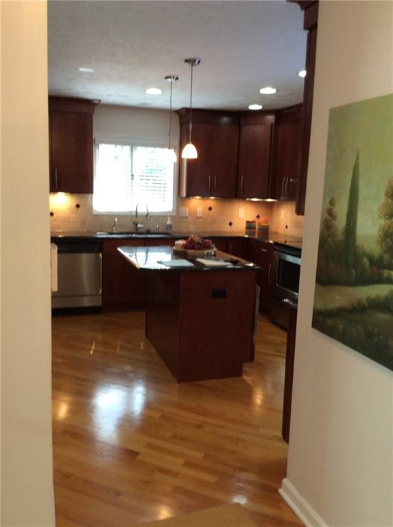 8097 Claridge Road Indianapolis, IN 46260 - Photo 7 of 27 Gallery Image 7