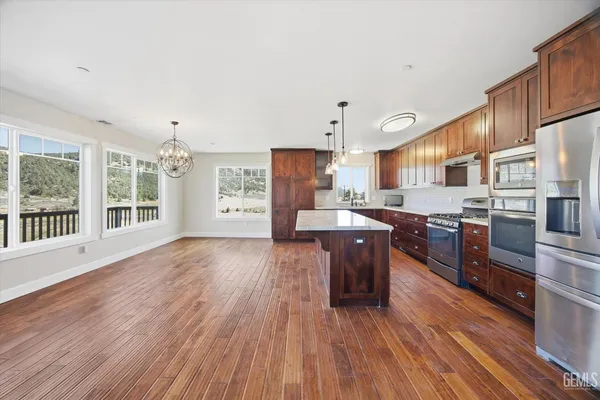 $675,000 | Undisclosed Address, Frazier Park, CA 93225