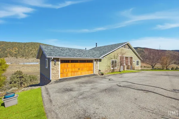 $675,000 | Undisclosed Address, Frazier Park, CA 93225