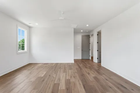 $2,999,992 | 105 Keyway Drive, Nashville, TN 37205