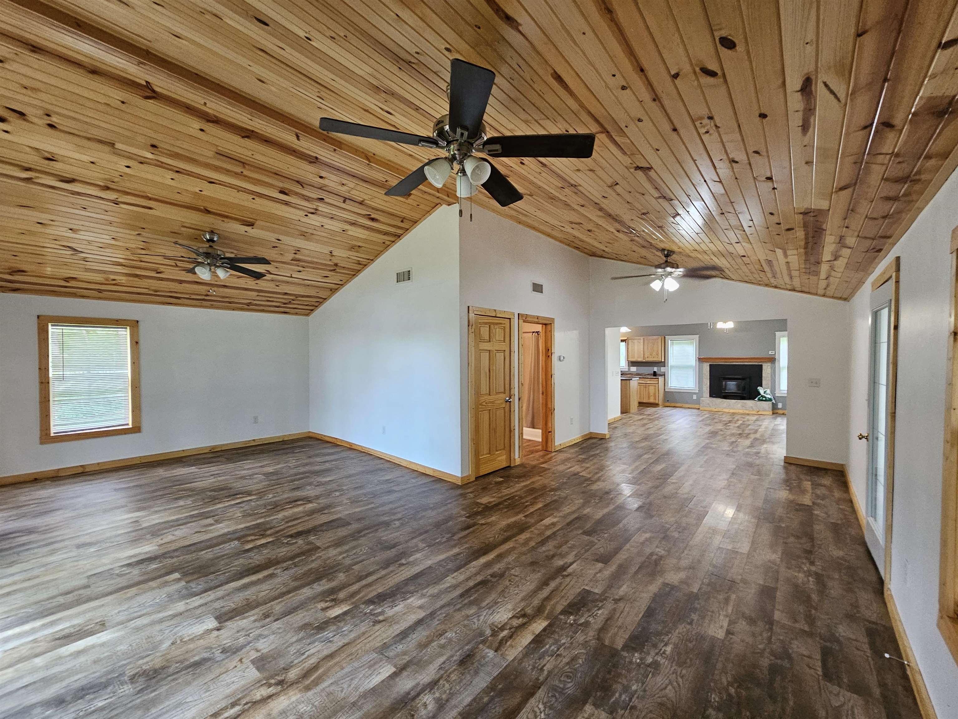 E5897 North Shore Road Weyauwega, WI 54983 - Photo 6 of 29