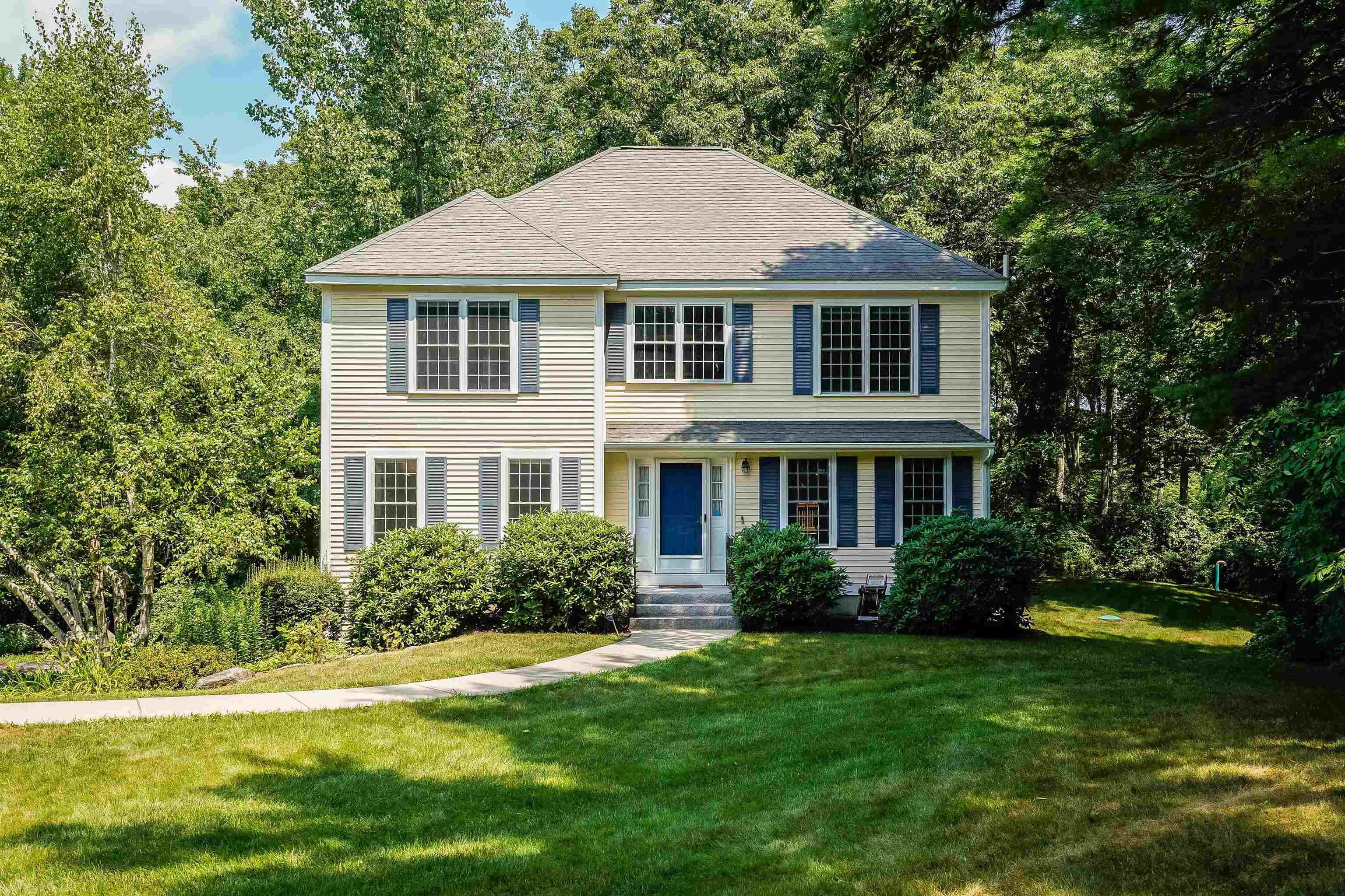 136 Jenkins Road Bedford, NH 03110 - Photo 1 of 40