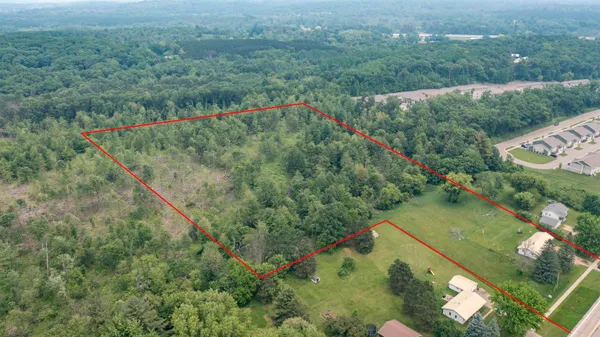 $299,000 | E1990 State Road 54, Waupaca, WI 54981