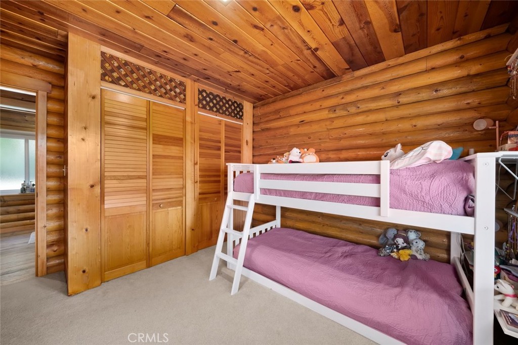 4620 Obispo Road Atascadero, CA 93422 - Photo 28 of 50 a bed room with a bed and a window