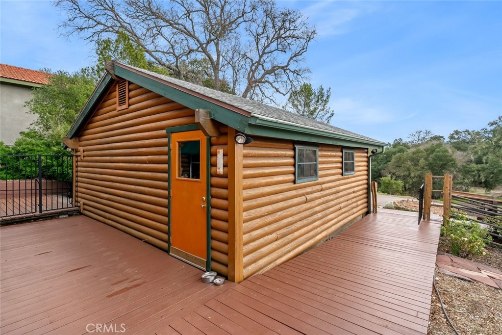 4620 Obispo Road Atascadero, CA 93422 - Photo 44 of 50 a view of a house with a yard