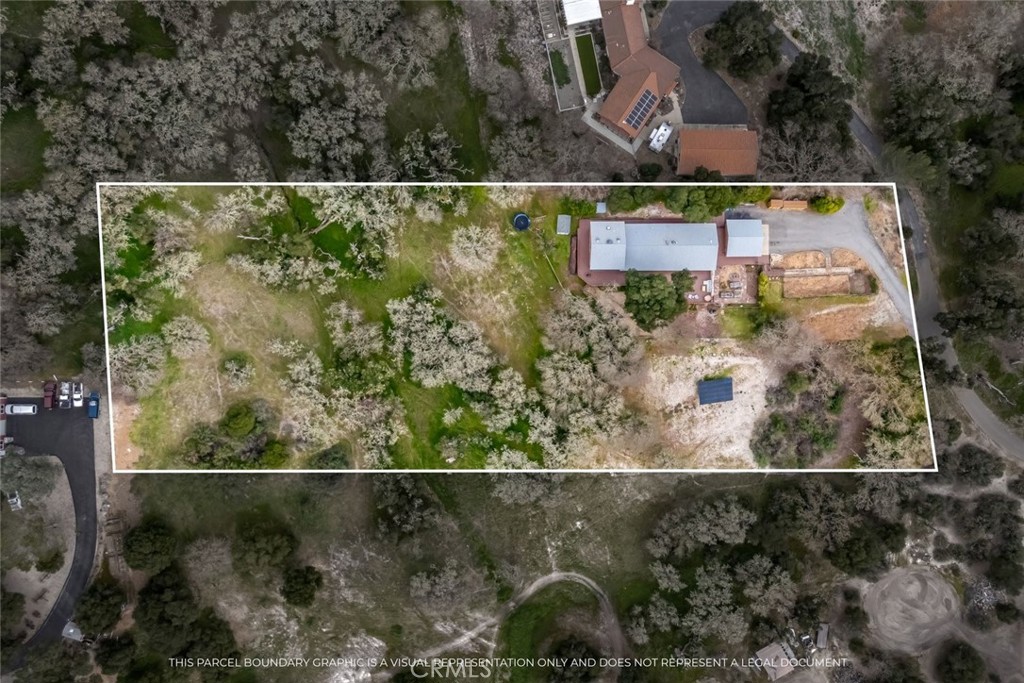 4620 Obispo Road Atascadero, CA 93422 - Photo 50 of 50 an aerial view of a house