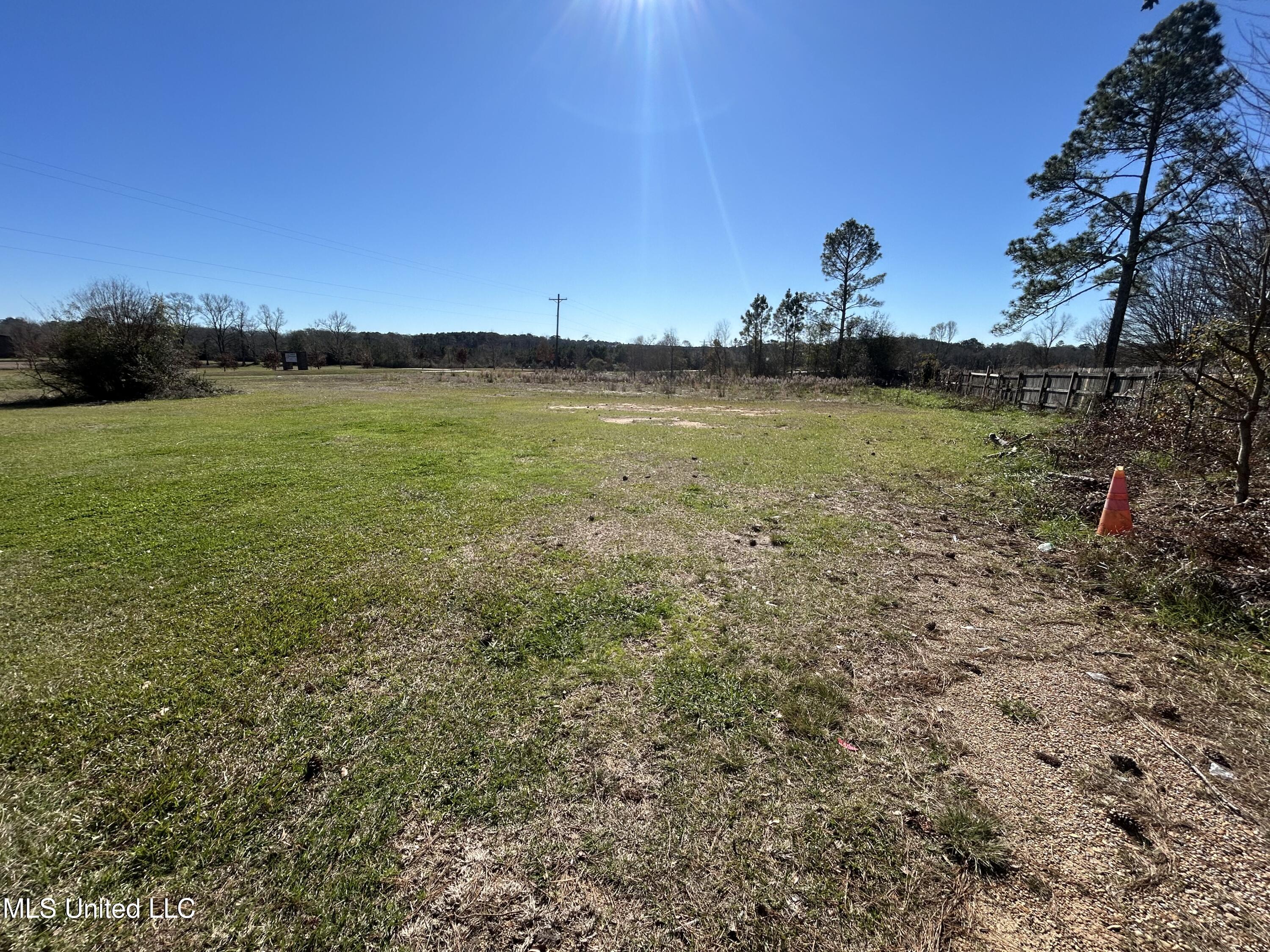 Shady Lane Drive McComb, MS 39648 - Photo 3 of 11 IMG_1143
