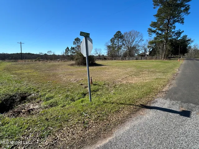 $16,000 | Shady Lane Drive, McComb, MS 39648