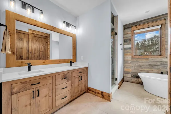 $2,400,000 | 52 Great Sky Court, Elk Park, NC 28622