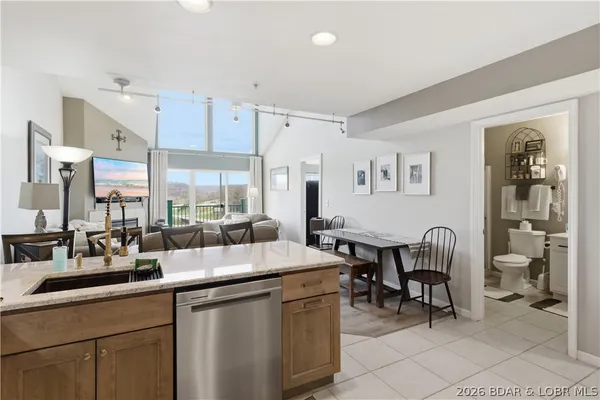 $339,900 | 75 Cedar Heights Lane, Unit 4B, Camdenton, MO 65020