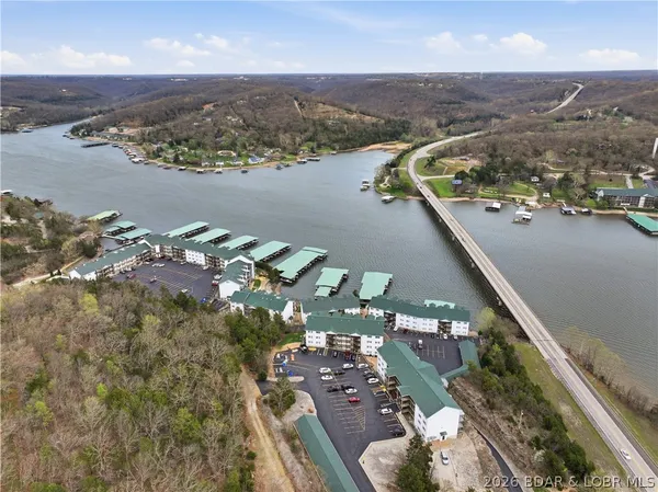 $339,900 | 75 Cedar Heights Lane, Unit 4B, Camdenton, MO 65020