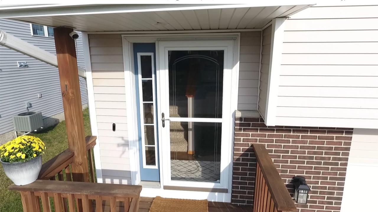 102 Watercress Road North Liberty, IA 52317 - Photo 2 of 18 Gallery Image 2