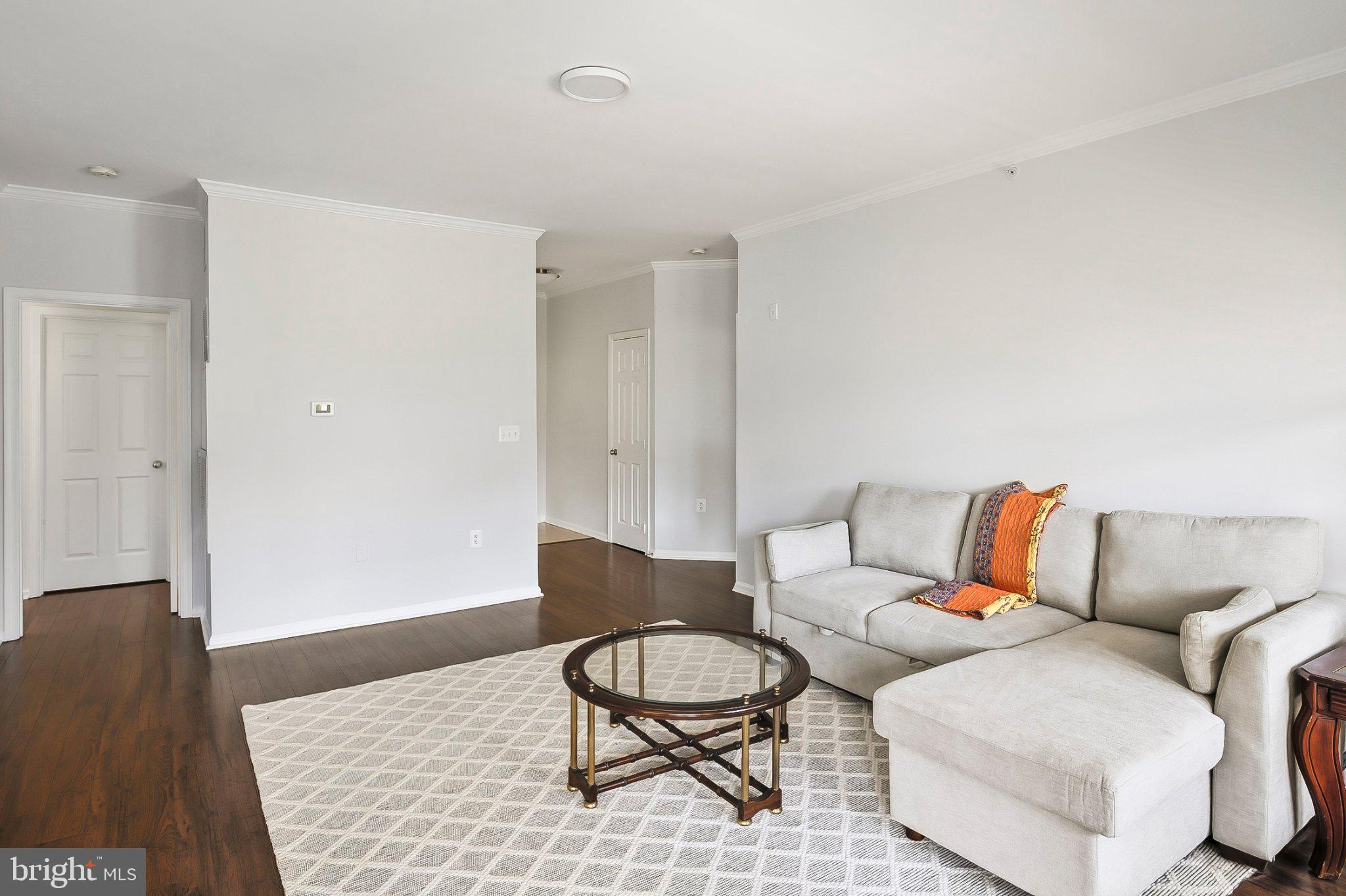 1511 North Point Drive, Unit 304 Reston, VA 20194 - Photo 6 of 20 Gallery Image 6