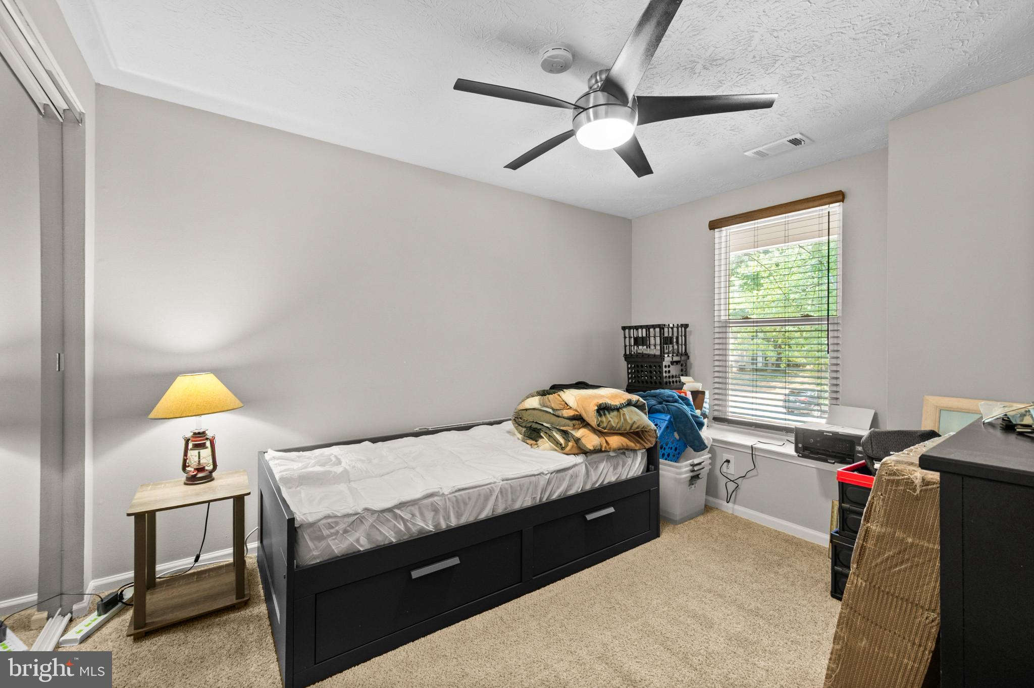 5974 Watch Chain Way, Unit 1005 Columbia, MD 21044 - Photo 13 of 17 Second bedroom