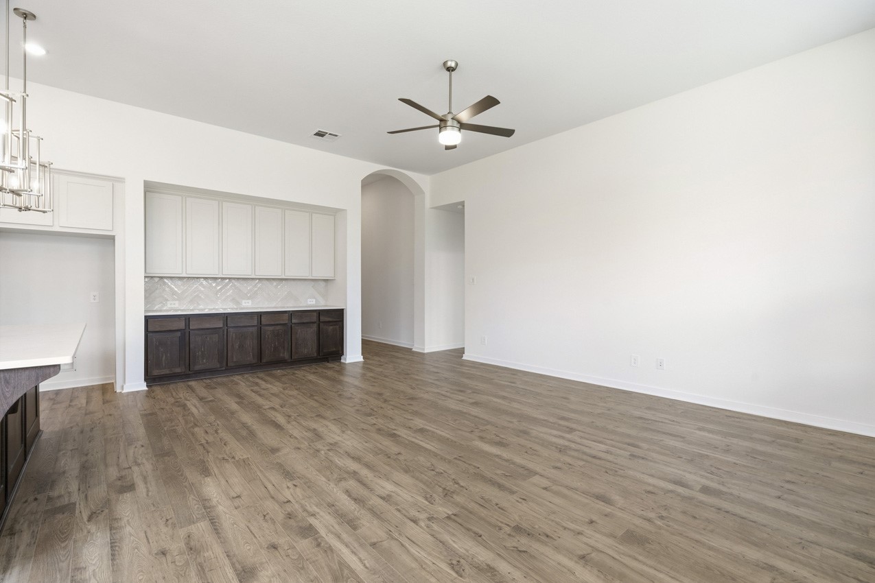 2802 Peach Vly Road Fulshear, TX 77423 - Photo 6 of 23 Family Room