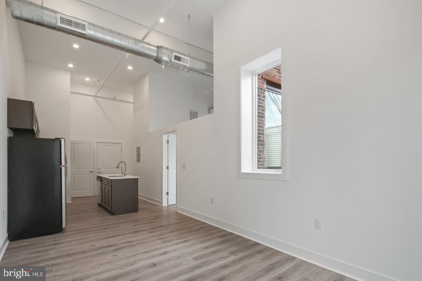 1705 Jackson Street, Unit 7 Philadelphia, PA 19145 - Photo 5 of 14