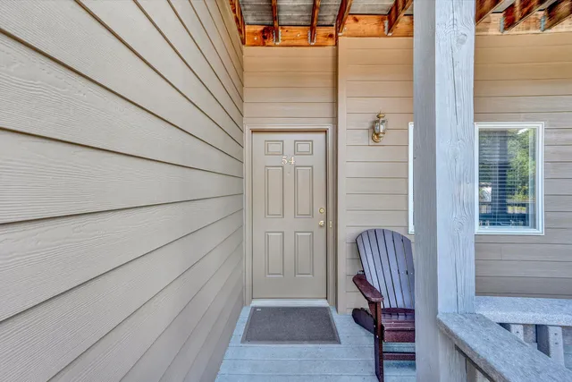 a view of front door and porch