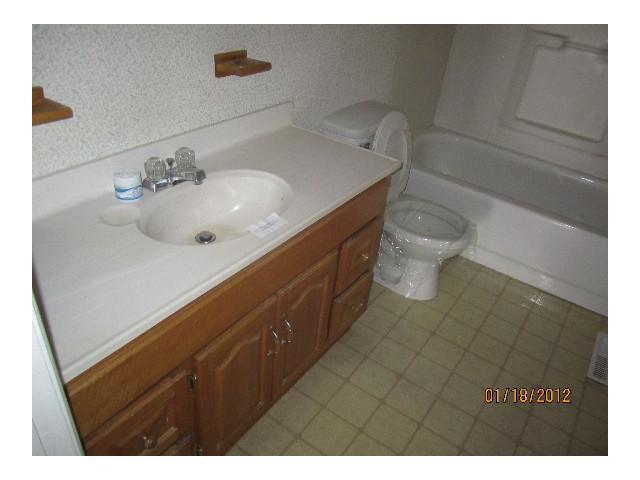 43 North James Road Columbus, OH 43213 - Photo 7 of 11 Gallery Image 7