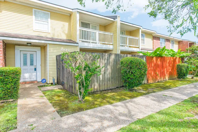$87,500 | 101 Wilbourn Boulevard, Unit 604, Lafayette, LA 70506