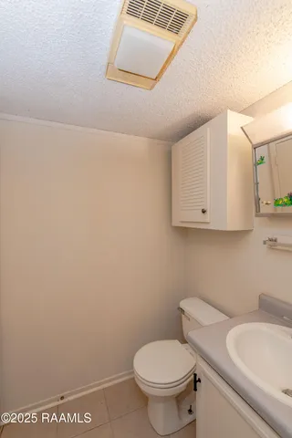 $87,500 | 101 Wilbourn Boulevard, Unit 604, Lafayette, LA 70506