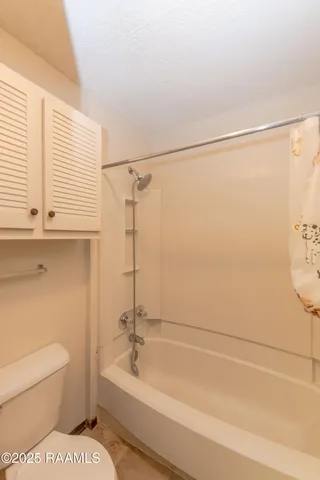 $87,500 | 101 Wilbourn Boulevard, Unit 604, Lafayette, LA 70506