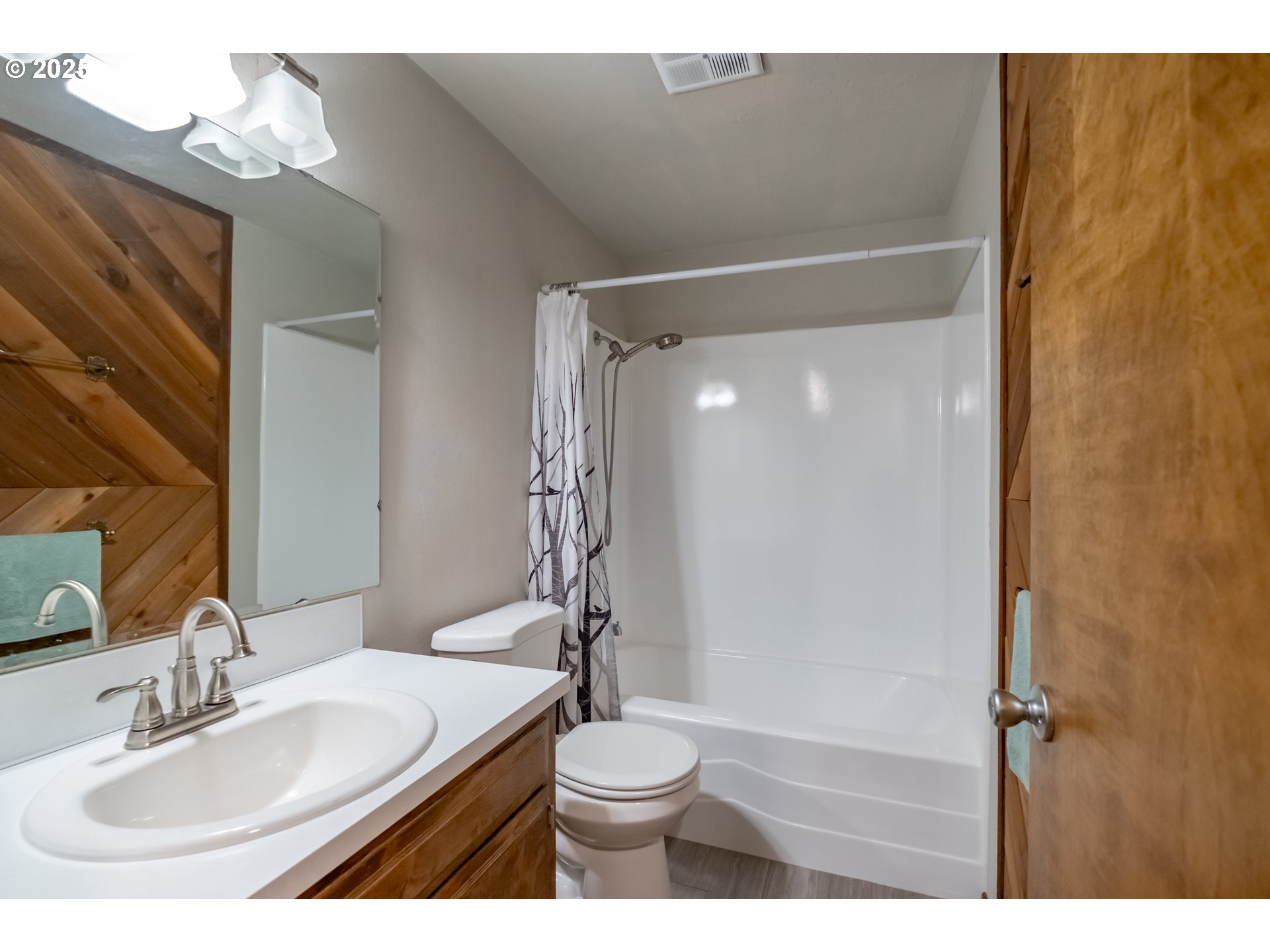 2473 Grand Prairie Road Southeast Albany, OR 97322 - Photo 21 of 46