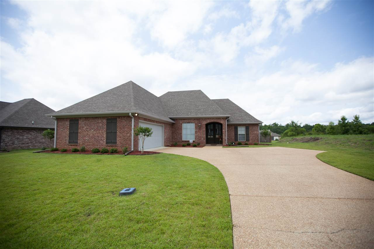 115 Springmeade Road Clinton, MS 39056 - Photo 1 of 49 Photo 1